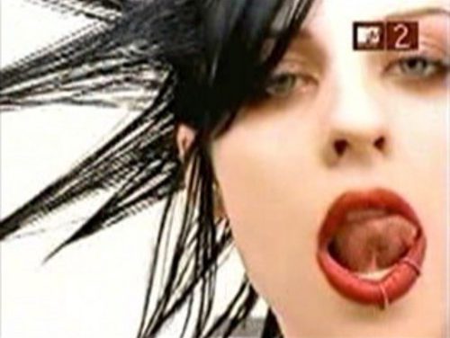 Brody Dalle Tongue