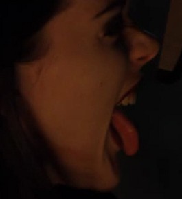Kim Diamond Tongue