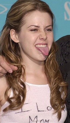Majandra Delfino Tongue