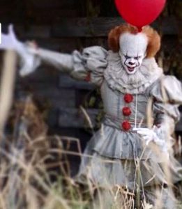 IT Movie Review - Superficial Gallery