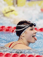 hannah-stockbauer-german-swimmer-tongue-4